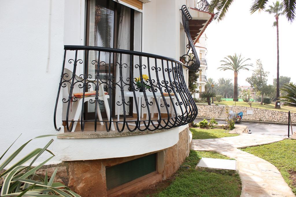Apartamento Retiro Дения Екстериор снимка